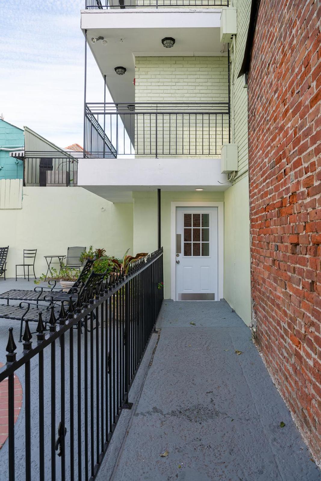 French Quarter Suites Hotel Nueva Orleans Exterior foto