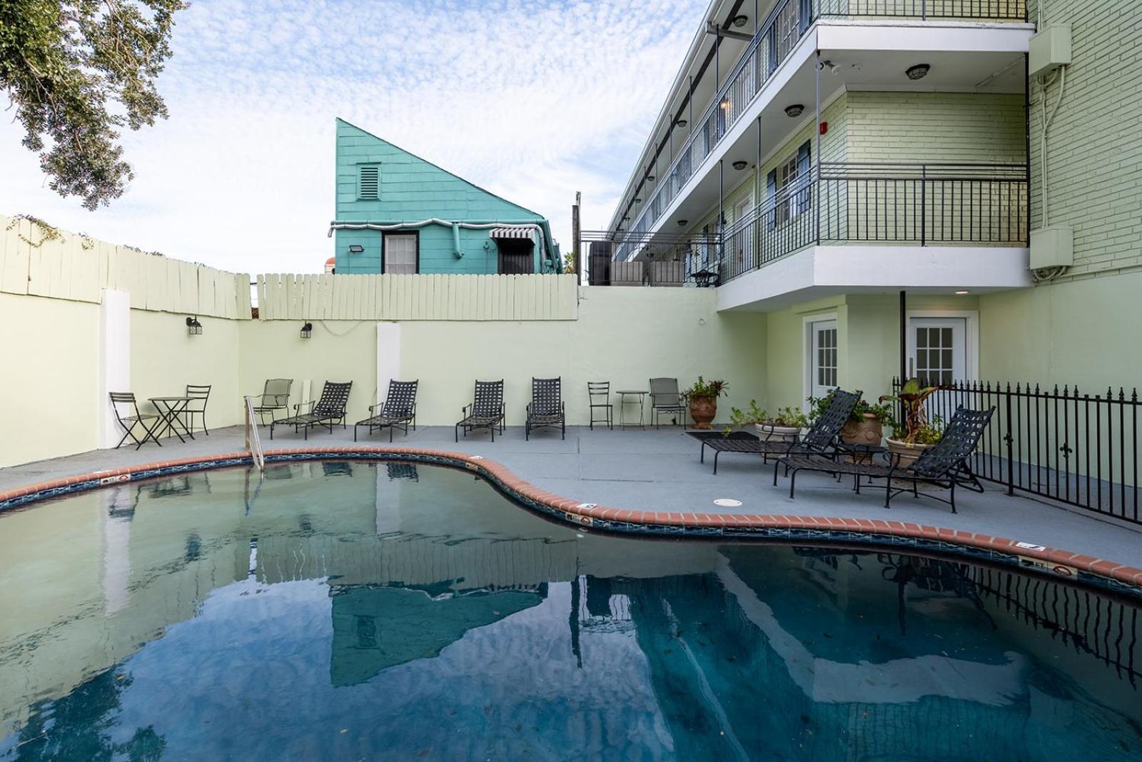 French Quarter Suites Hotel Nueva Orleans Exterior foto